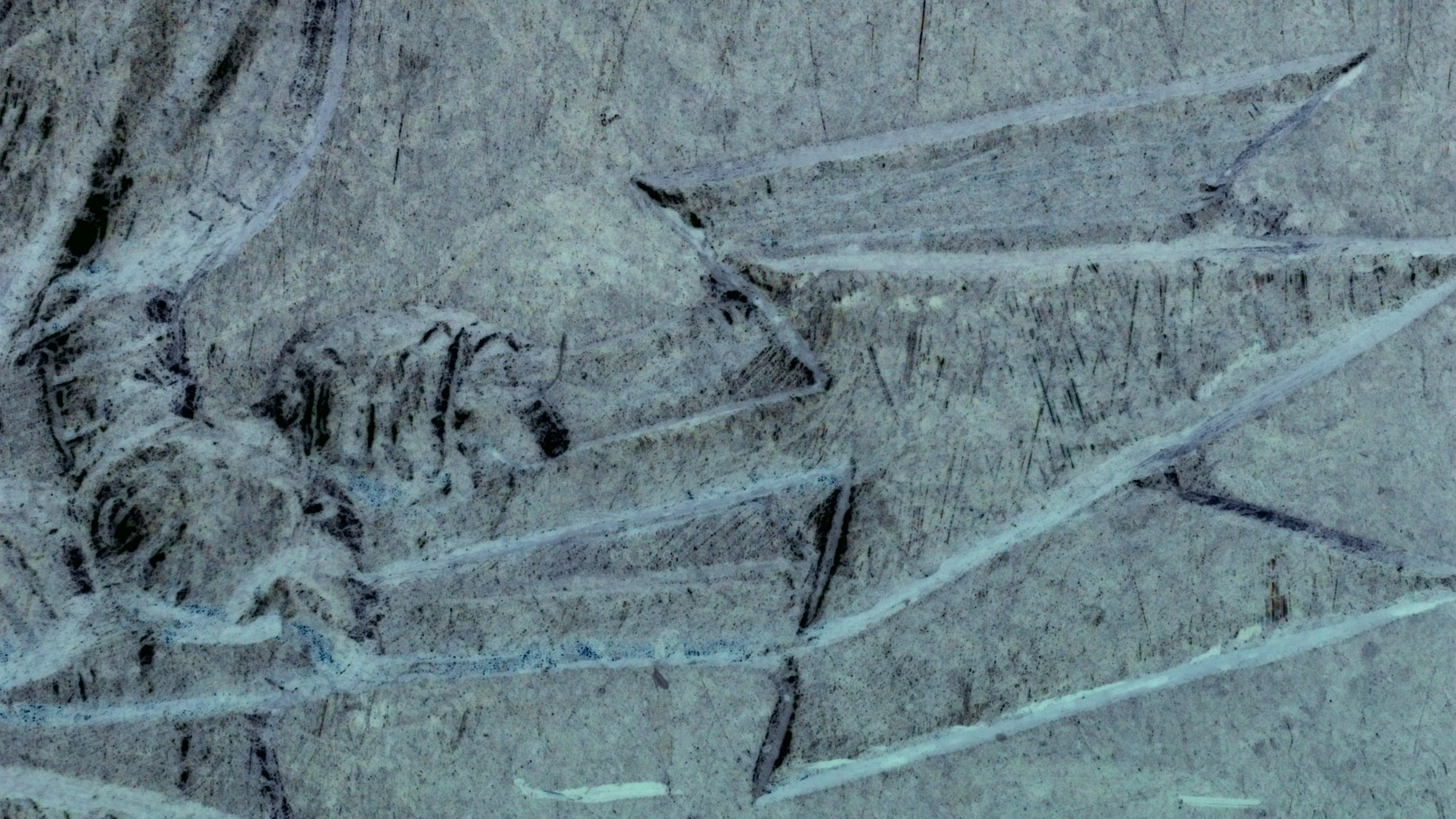 Arrowhead Die Polish Lines